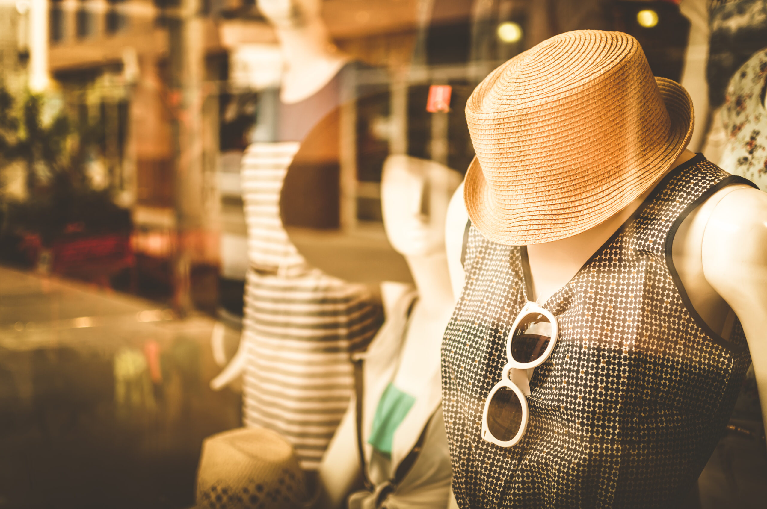 Subito interventi strutturali per la Moda